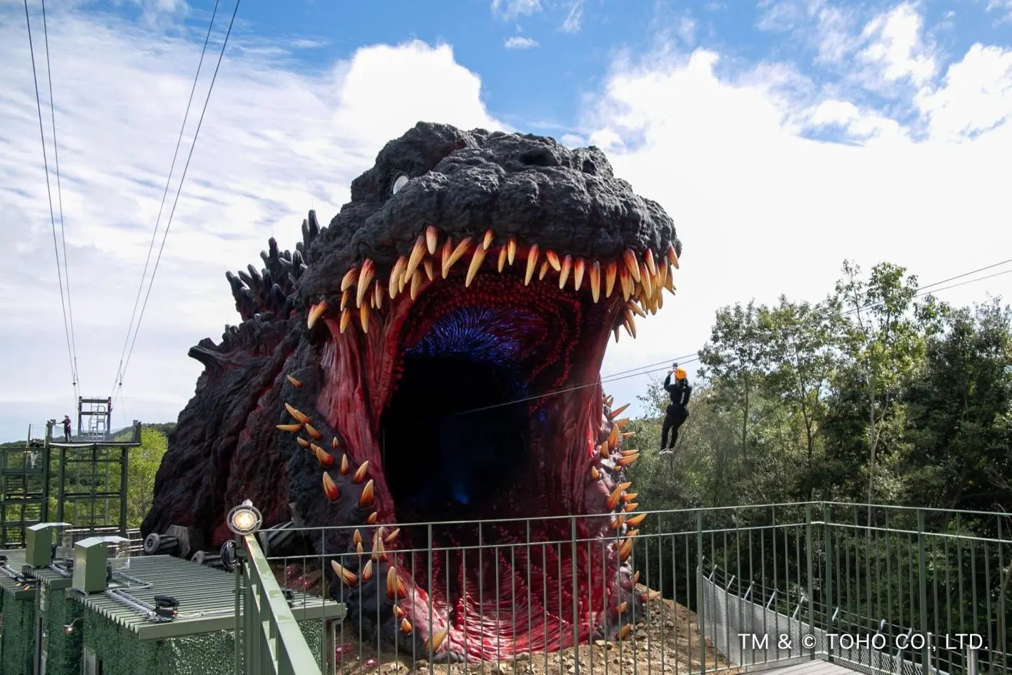 “Godzilla Interception Operation” at Nijigen no Mori