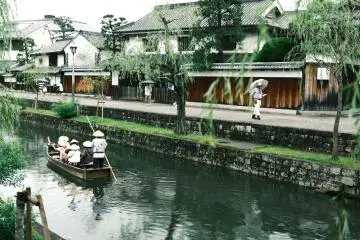 The location is along the historic canal
