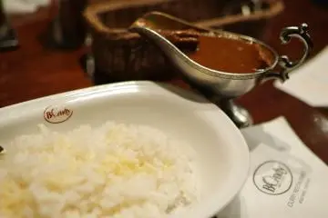 Curry Bondy is a popular spot for a meal in this area of Tokyo (Photo: <a href="https://www.flickr.com/photos/90041499@N00/39773610752/" target="_blank" rel="noreferrer noopener nofollow">Daisuke Sakai</a> / <a href="https://creativecommons.org/licenses/by-nc-nd/2.0/" target="_blank" rel="noreferrer noopener nofollow">CC BY-NC-ND 2.0</a>)