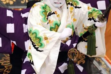 Performance of "Sugawara Denju Tenarai Kagami" (Sugawara's Secrets of Calligraphy)