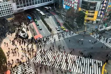 Photo: <a href="https://unsplash.com/photos/aerial-photography-of-people-walking-on-road-during-daytime-1bBRjHcMZNY" target="_blank" rel="noreferrer noopener nofollow">Edward Ma</a> / Unsplash