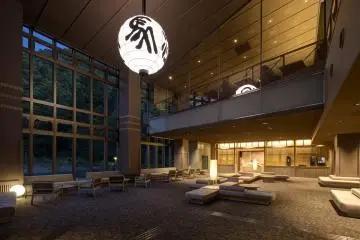 Kamenoi Hotel Arima’s lobby at night