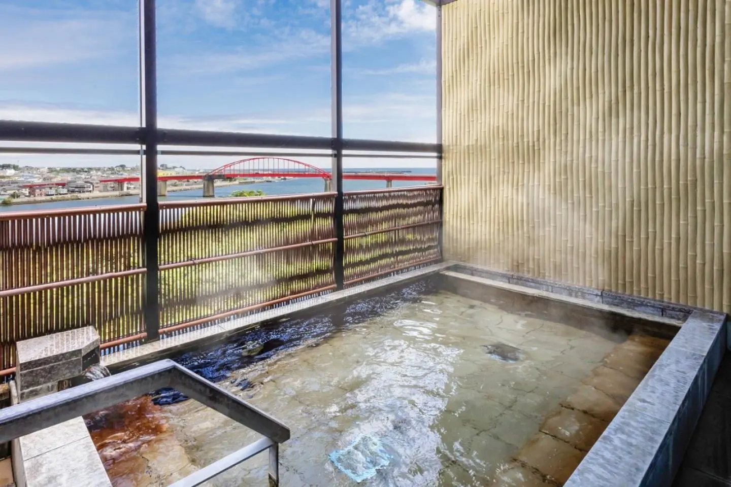 Female open-air bath　