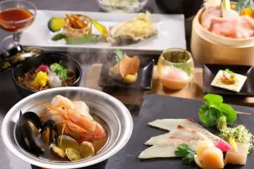 Seasonal kaiseki cuisine 
