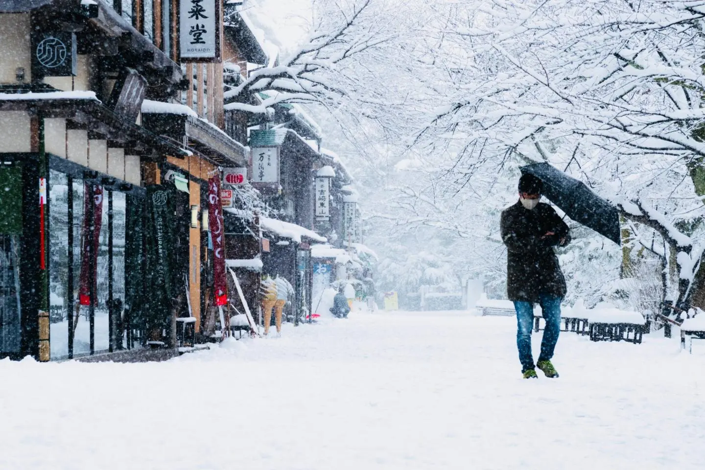 Streets of Kanazawa, Ishikawa Prefecture (저작권: Jia Sheng / Unsplash)