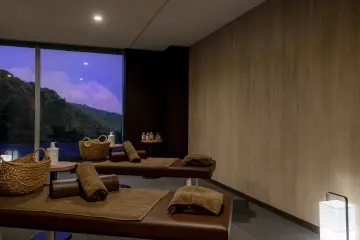 Massage corner
