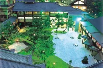 Ibusuki Hakusuikan at night