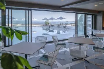 Reef Break Cafe