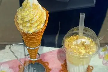 Along with Ishikawa's gold leaf crafts, there are places that serve gold leaf covered treats!
