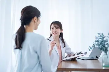Medical care in Japan (Photo: chaponta / Shutterstock.com)