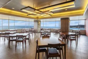 Restaurant with Lake Biwa views