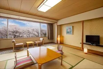 Japanese-style room at Kamenoi Hotel Fukui