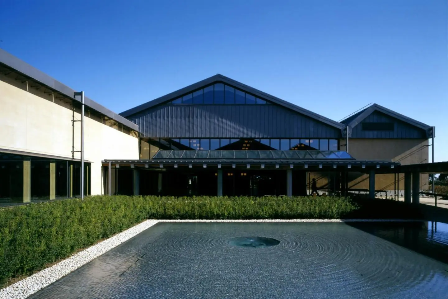 L’entrée du musée (Photo: Tenshin Memorial Museum of Art, Ibaraki)