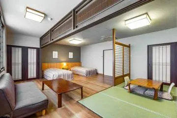 Japanese-Western room