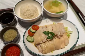The signature dish, mandarin chicken rice