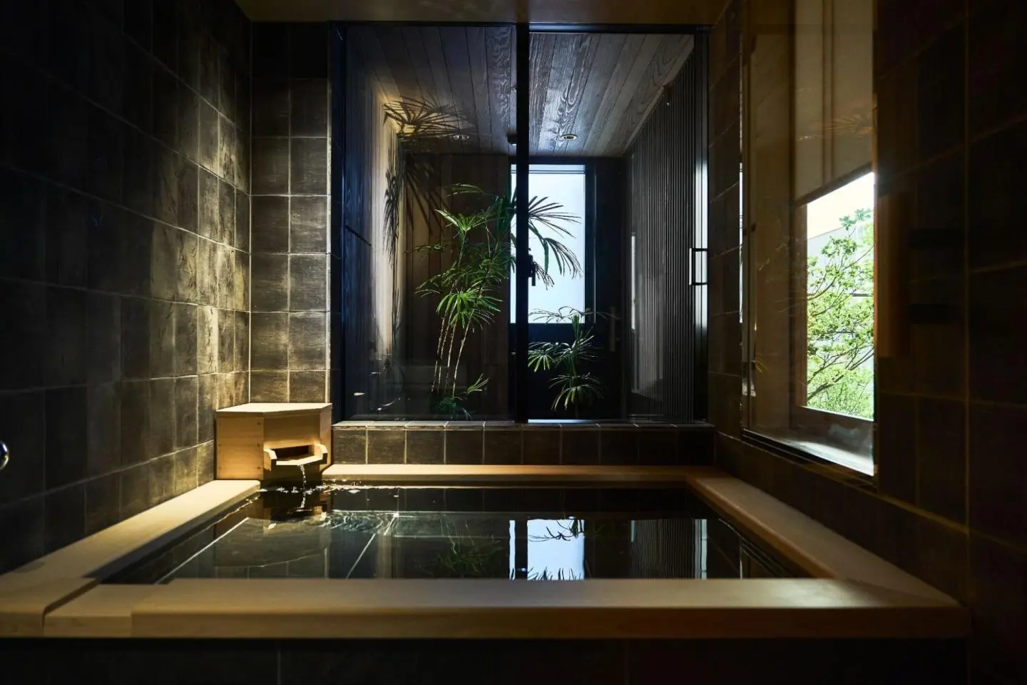 Premium Suite’s onsen bath