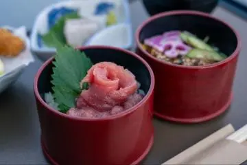 Poisson frais servi à l'Ishinomaki Genki Ichiba (Leslie Taylor)