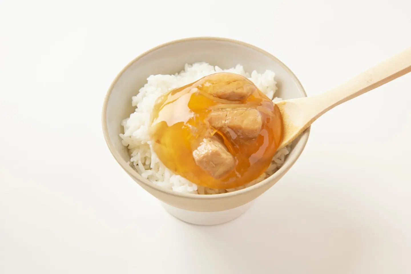 Du Joban-mono (produit de la mer du large de Fukushima) en gelée (Onozaki) (Photo: Onozaki)