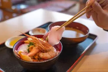 Plats de fruits de mer frais d'Iwaki (Leslie Taylor)