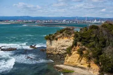 Le littoral d'Onahama (Shutterstock : INYNGS)
