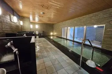 Women’s public bath