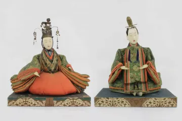 Dolls That Color the Seasons 2026