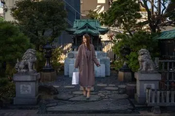 Matsuya Ginza’s rooftop temple (Photo: Leslie Taylor)