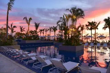 Beach side pool