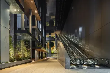 Great Eaves Square