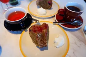 Oolong tea and cherry bundt cake paired with coffee or tea