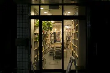 Gallery image