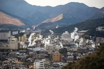 Beppu’s cityscape (Photo: ACERS_FOTO / Shutterstock.com)