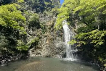 Minoh Waterfall and its plunge pool