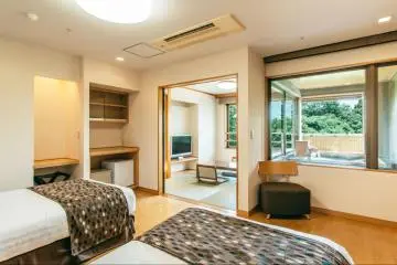 Special Japanese-Western style Room (With open-air bath