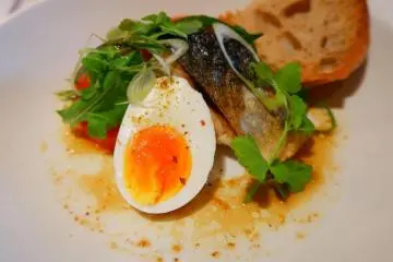 Grilled mackerel bowl