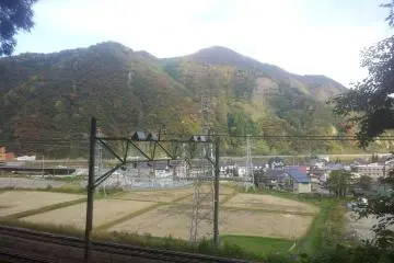 The view down into Yuzawa