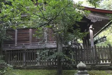 측면에서 본관