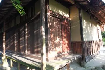บ้าน "อูริว" สุดสวยตามชื่อ นักบวชของศาลเจ้าเคยมาอยู่ที่นี่