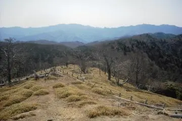 Beautiful scenery and a view of the Omine mountain range