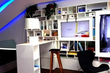 Gallery image