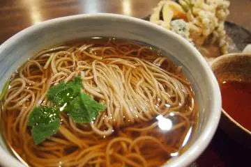 Soba with fresh crunchy tempura at Rishun Soba.