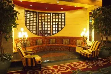 Gallery image