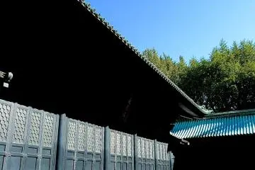 멋있는 블랙 빌딩!