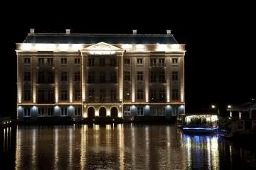 Cruising the canal