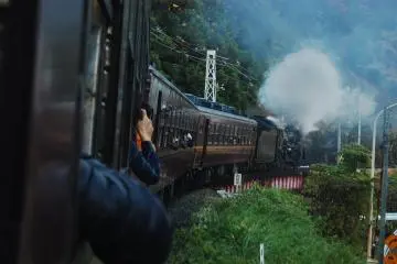White smokes cloud the way