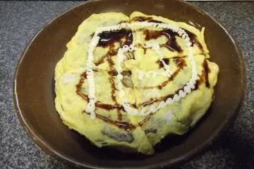<p>My tasty mixed pancake</p>