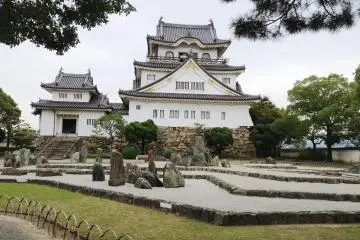 <p>The stone garden at Kishiwada Castle</p>