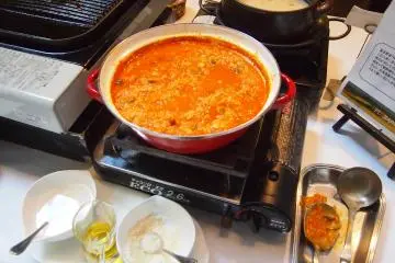 International foods like a piping hot risotto is also available.