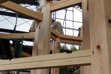 The ossuary under construction
