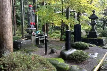 <p>The inner garden features Buddhist statuary at&nbsp;Gyokusenji Temple in the town of Tsuruoka, Yamagata Prefecture</p>